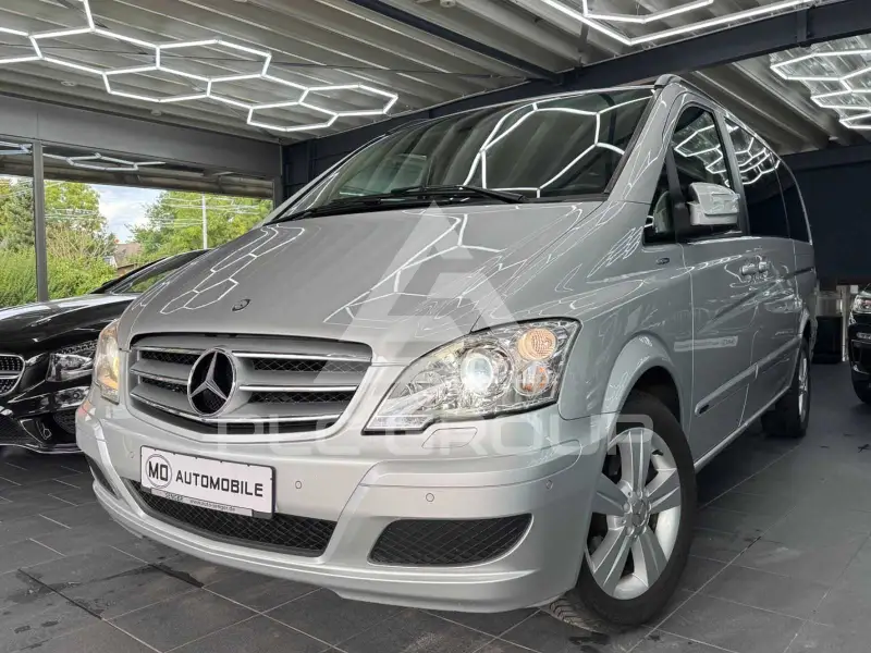 2012 Mercedes Benz Viano