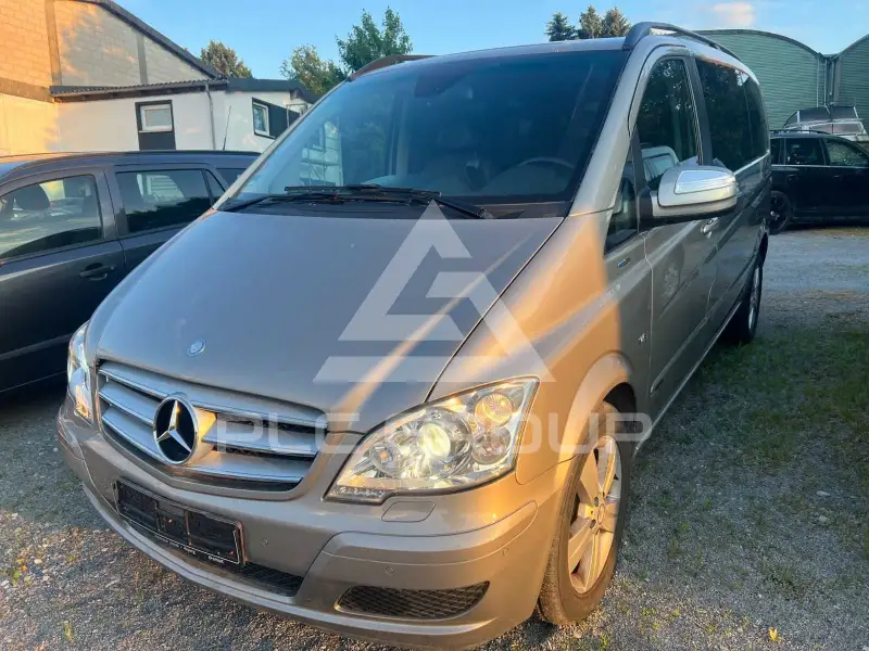 2012 Mercedes Benz Viano