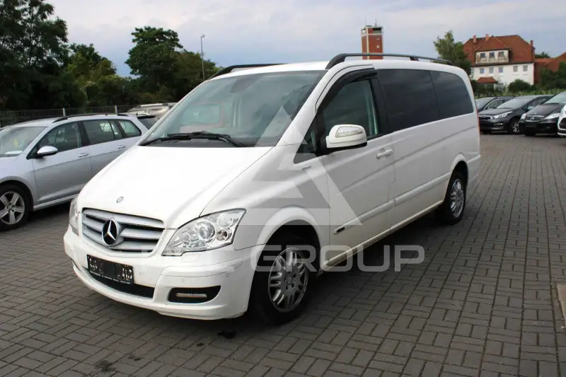 2012 Mercedes Benz Viano