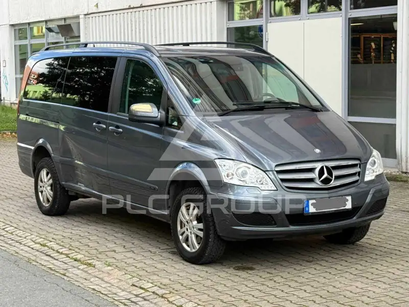 2012 Mercedes Benz Viano