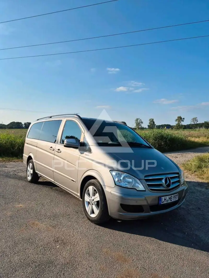 2012 Mercedes Benz Viano
