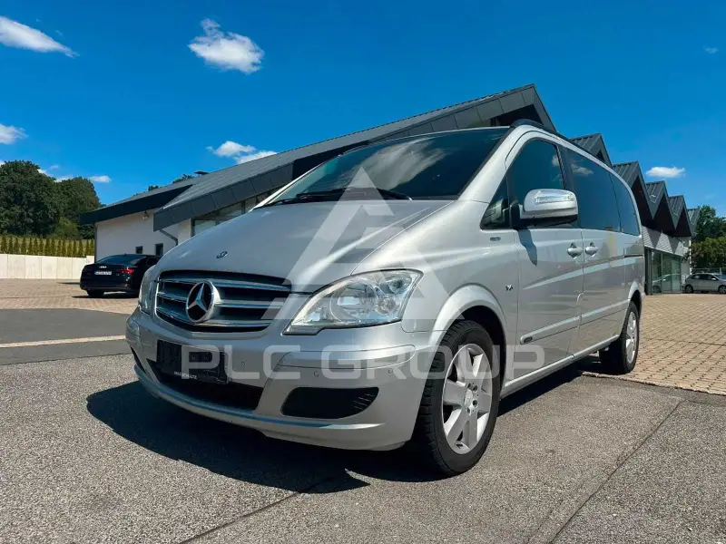 2012 Mercedes Benz Viano