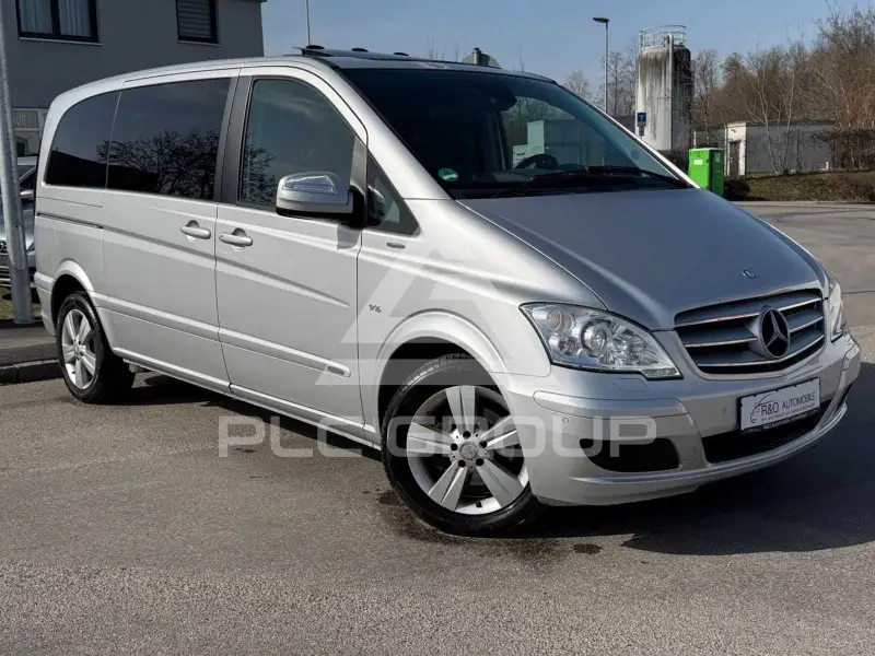 2012 Mercedes Benz Viano