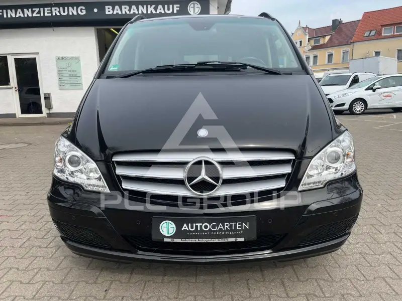 2012 Mercedes Benz Viano