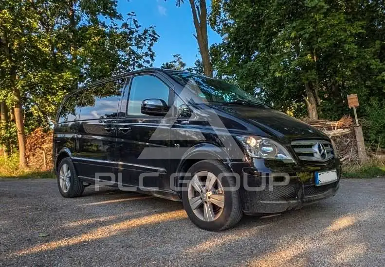 2012 Mercedes Benz Viano