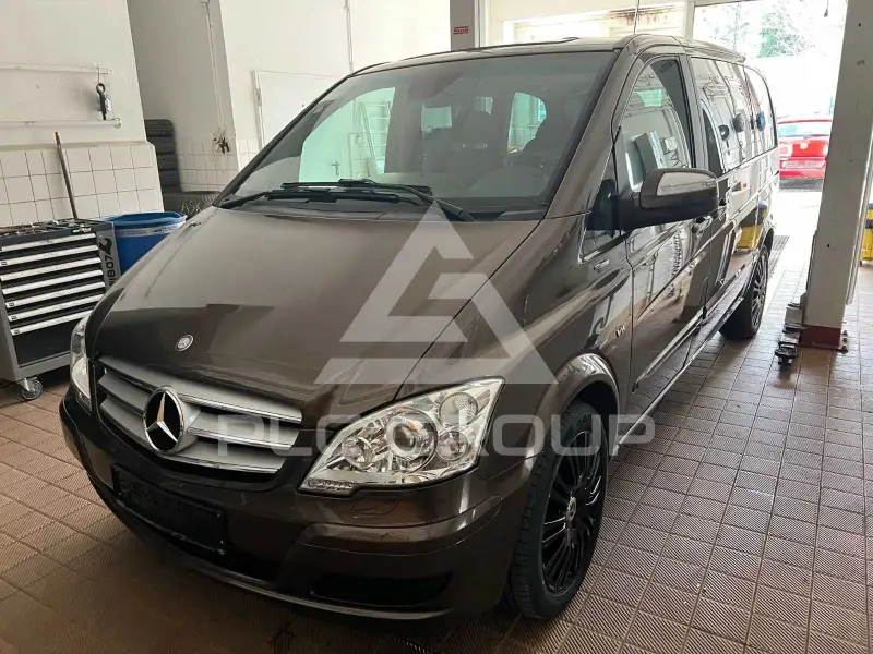 2012 Mercedes Benz Viano