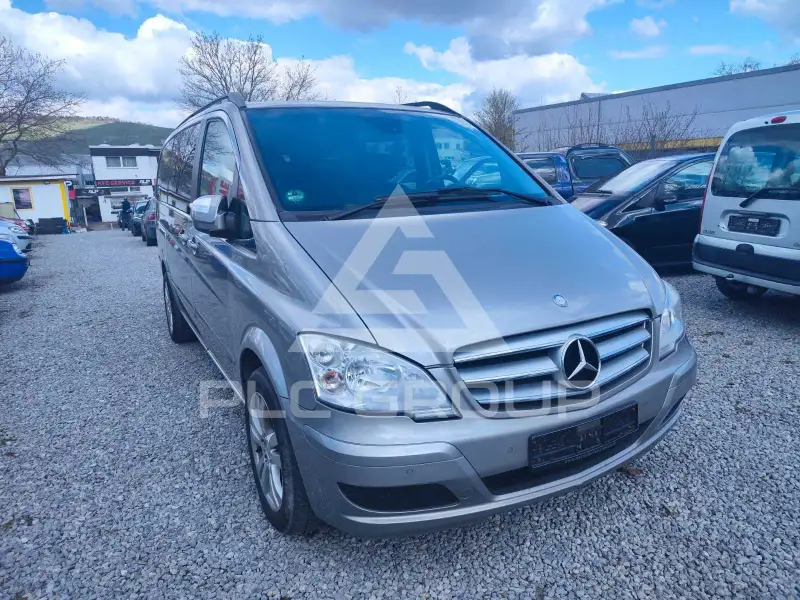 2012 Mercedes Benz Viano