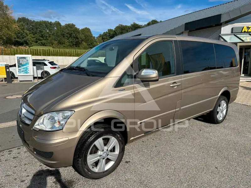 2012 Mercedes Benz Viano
