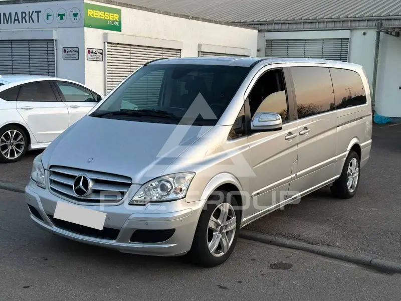 2012 Mercedes Benz Viano