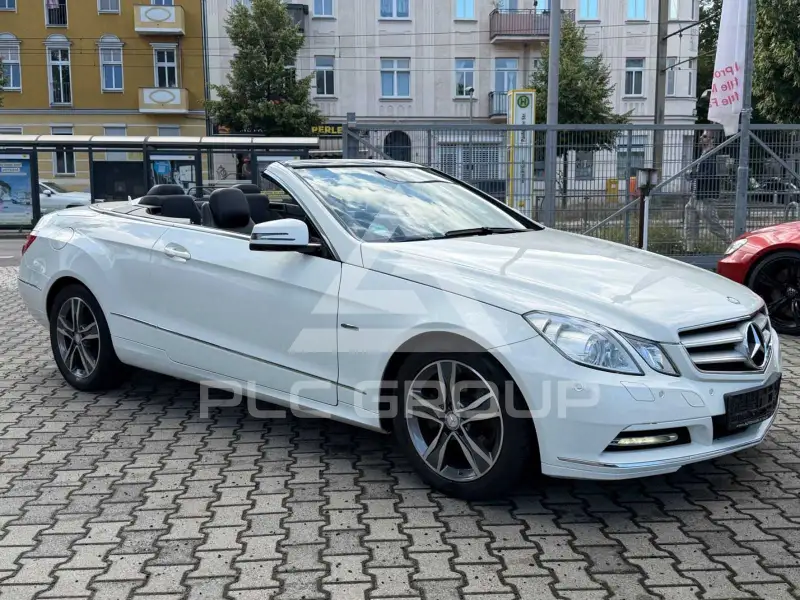 2012 Mercedes Benz E 200