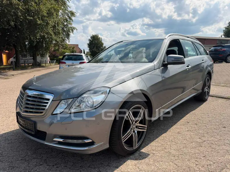 2012 Mercedes Benz E 200