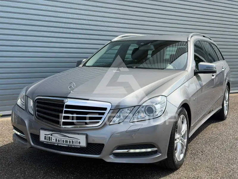 2012 Mercedes Benz E 200