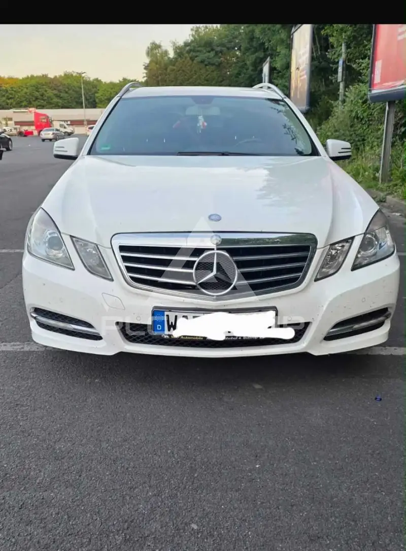 2012 Mercedes Benz E 200