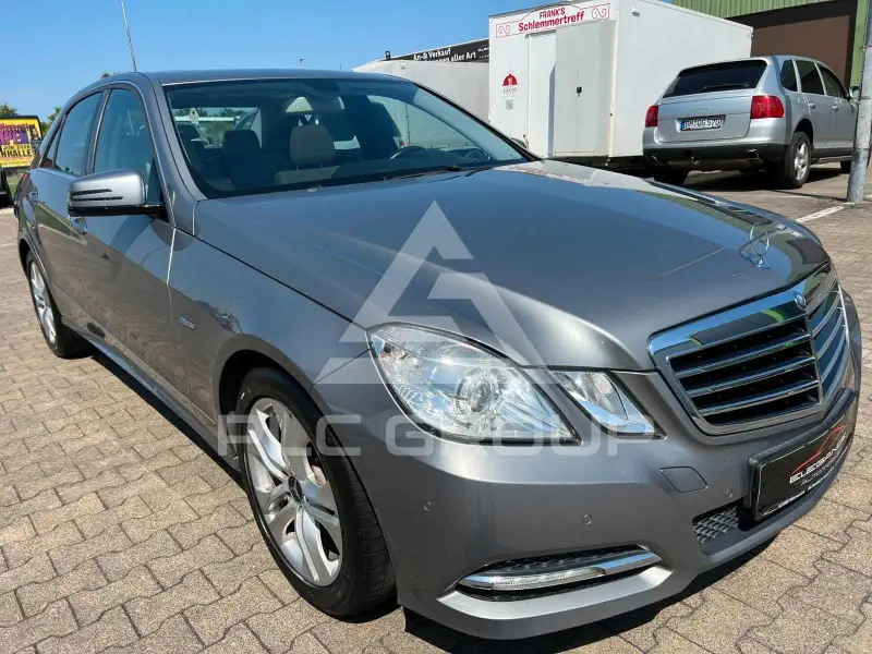 2012 Mercedes Benz E 200