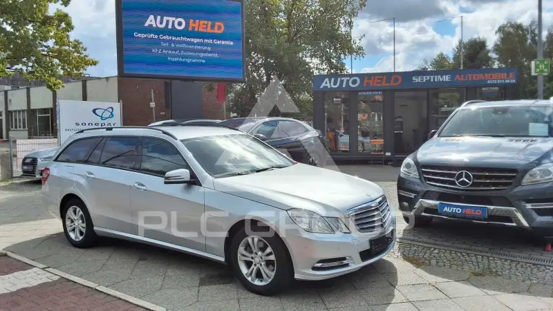2012 Mercedes Benz E 200