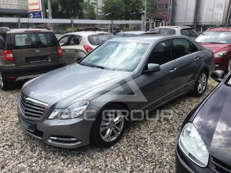 2012 Mercedes Benz E 200