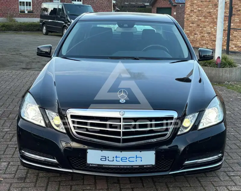 2012 Mercedes Benz E 200