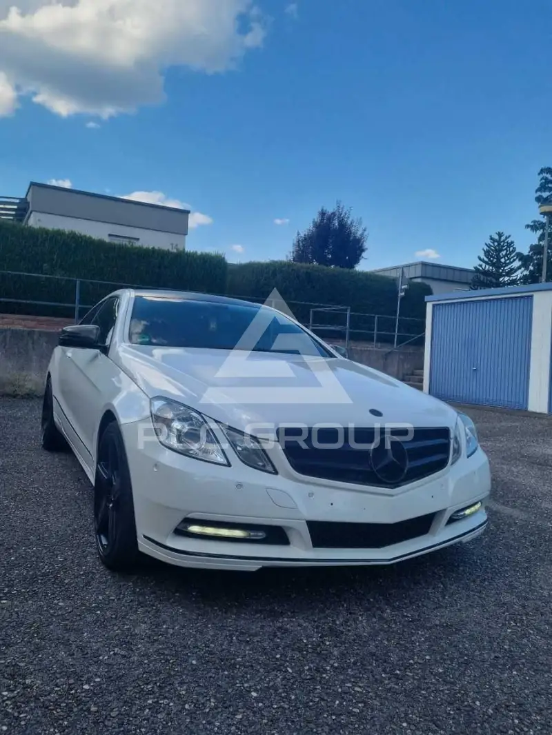 2012 Mercedes Benz E 200