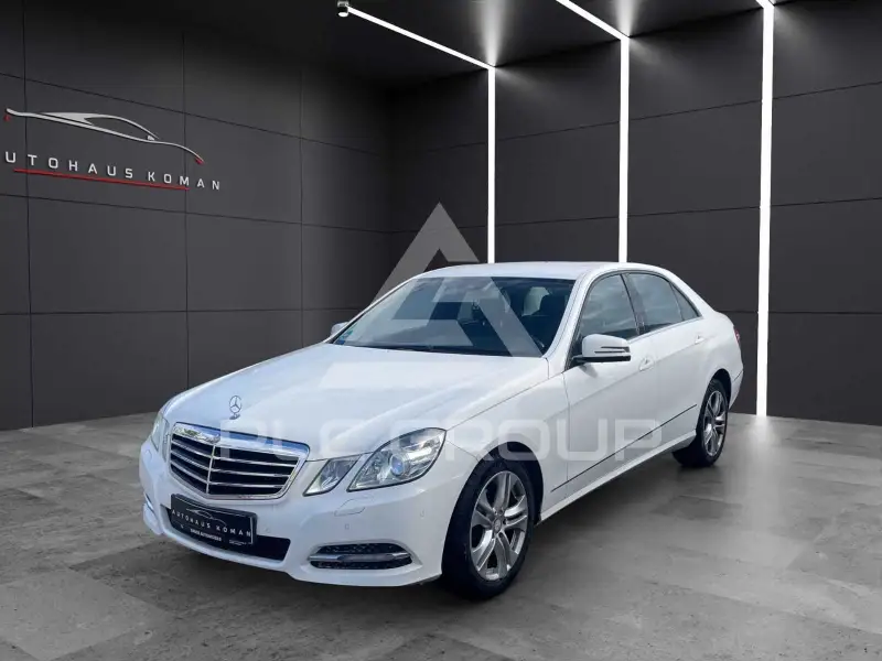 2012 Mercedes Benz E 200