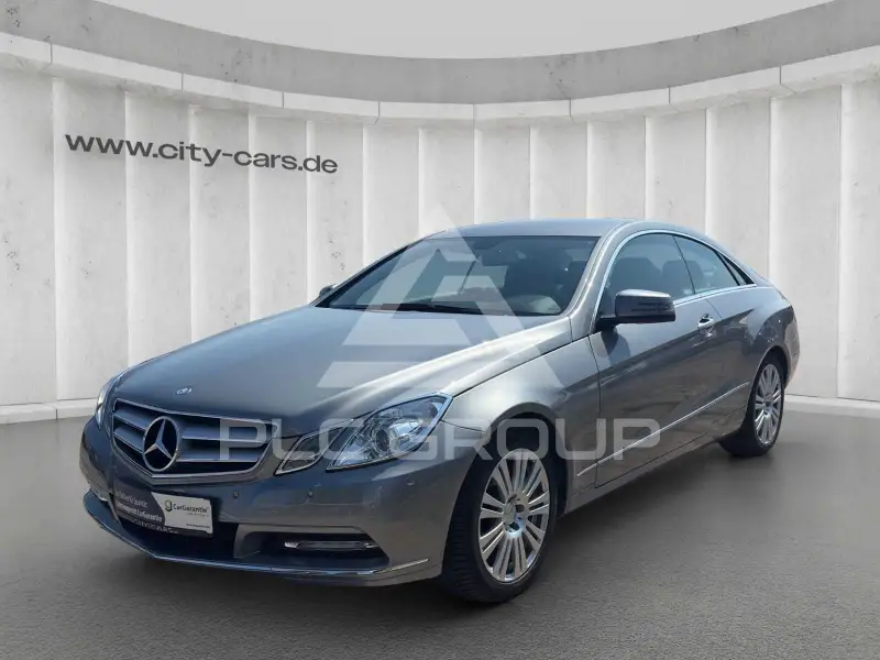 2012 Mercedes Benz E 200