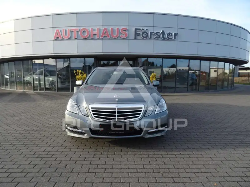 2012 Mercedes Benz E 200