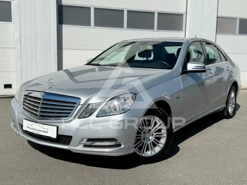 2012 Mercedes Benz E 200