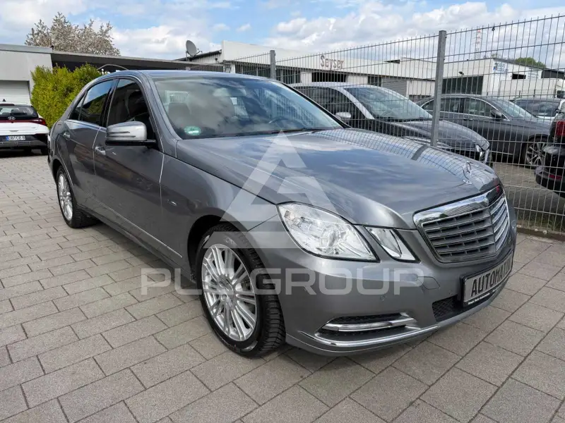 2012 Mercedes Benz E 200