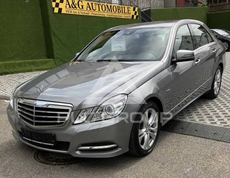 2012 Mercedes Benz E 200