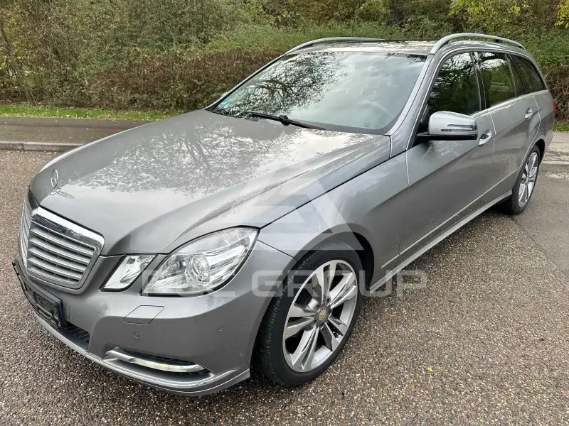 2012 Mercedes Benz E 200