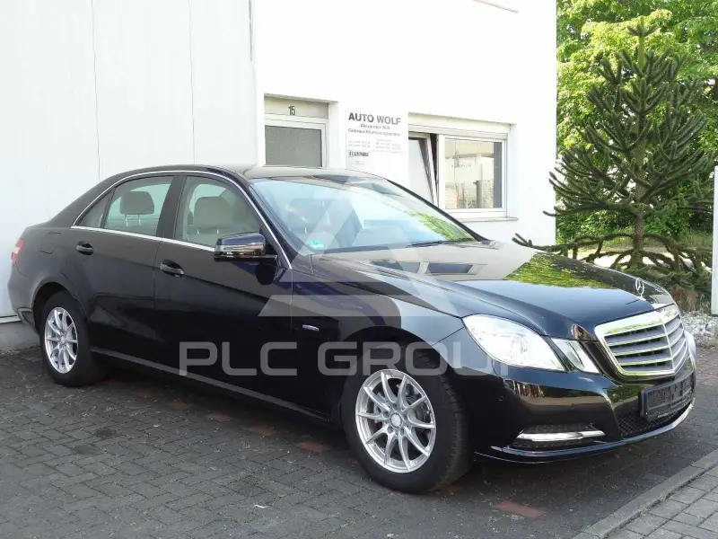 2012 Mercedes Benz E 200