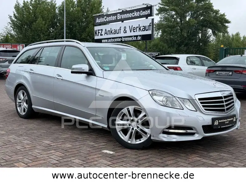 2012 Mercedes Benz E 200