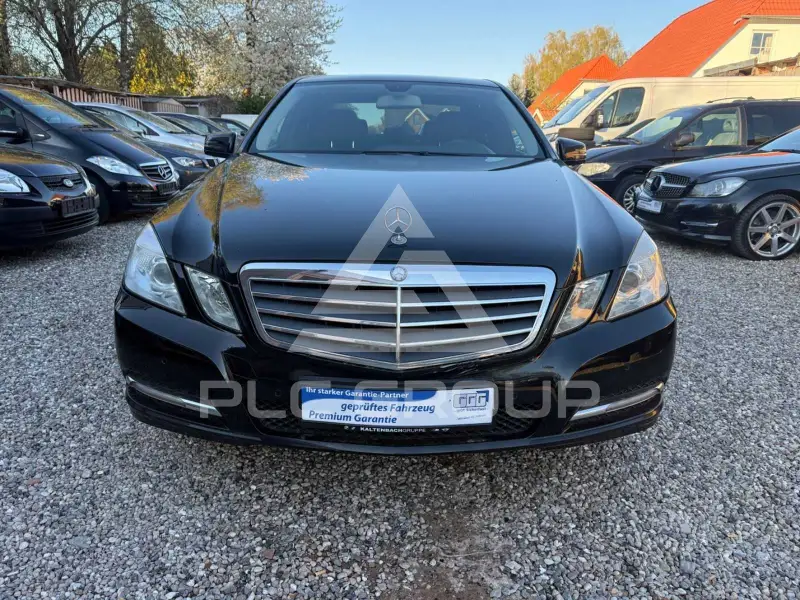 2012 Mercedes Benz E 200