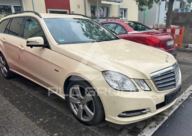2012 Mercedes Benz E 200