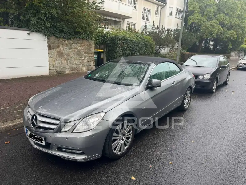 2012 Mercedes Benz E 200