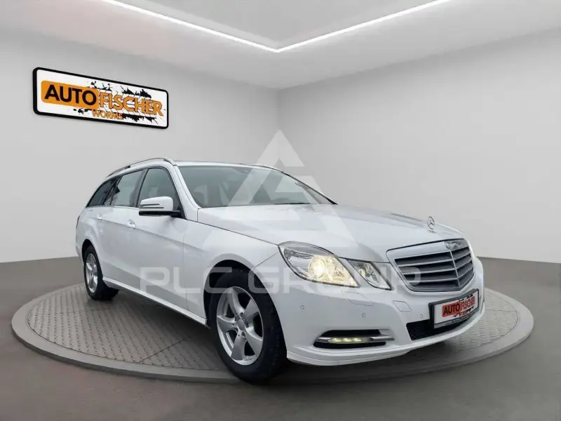2012 Mercedes Benz E 200