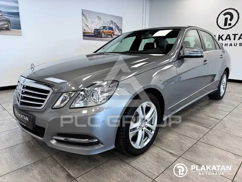 2012 Mercedes Benz E 200