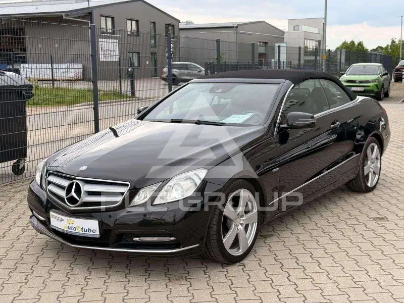 2012 Mercedes Benz E 200