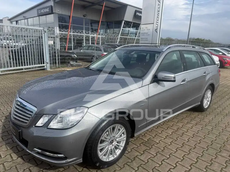 2012 Mercedes Benz E 200