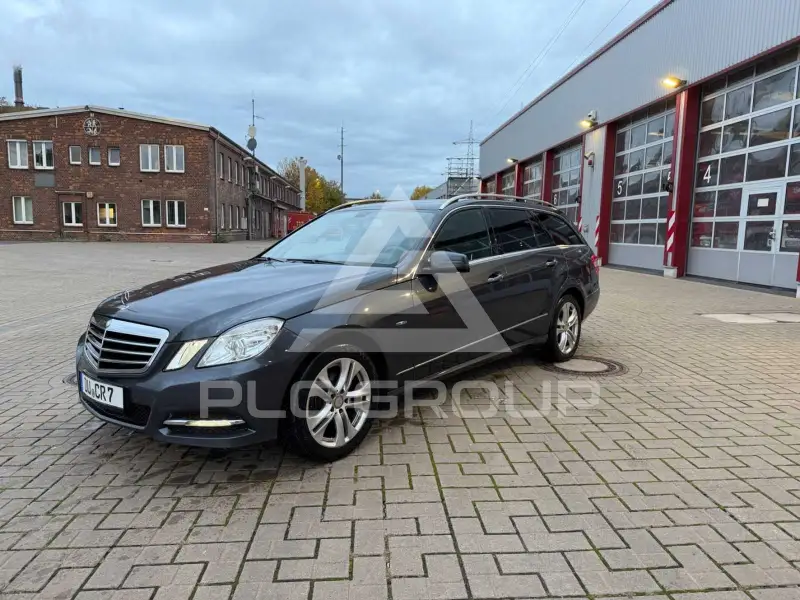 2012 Mercedes Benz E 200