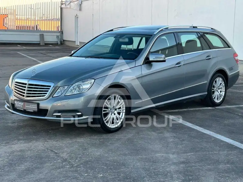 2012 Mercedes Benz E 200