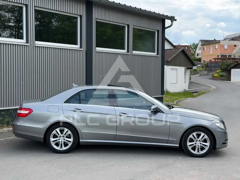 2012 Mercedes Benz E 200
