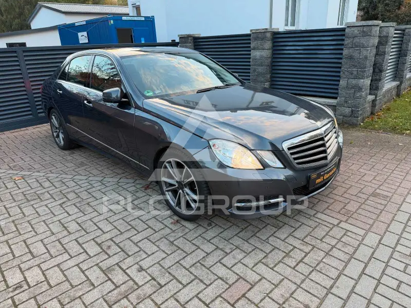 2012 Mercedes Benz E 200