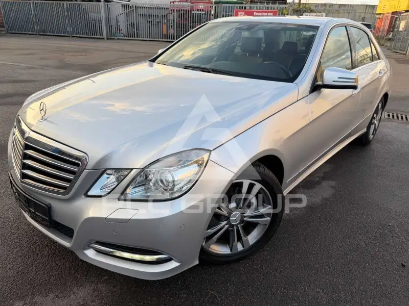2012 Mercedes Benz E 200