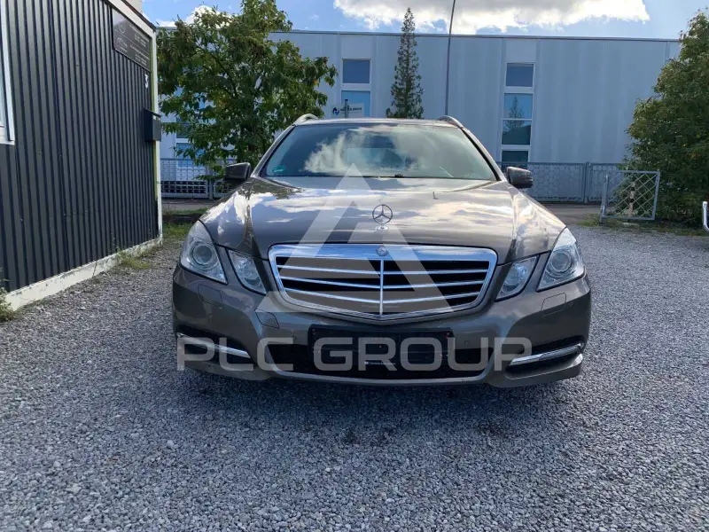 2012 Mercedes Benz E 200