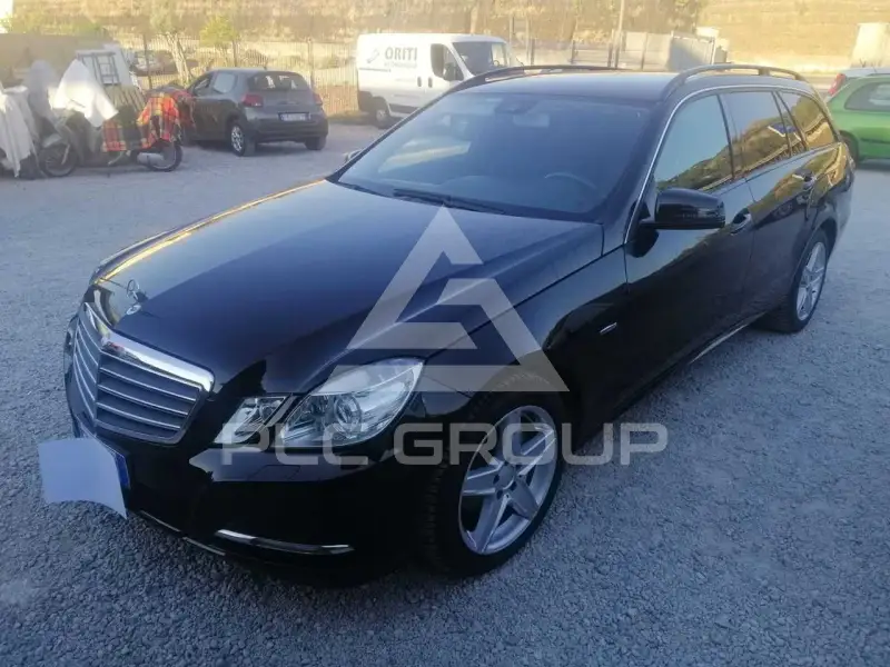 2012 Mercedes Benz E 220