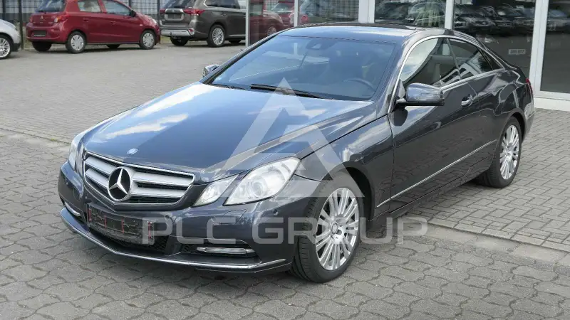 2012 Mercedes Benz E 220