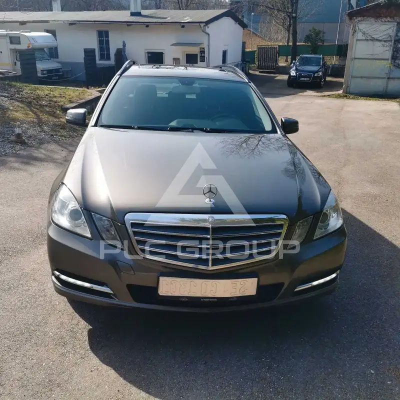2012 Mercedes Benz E 220