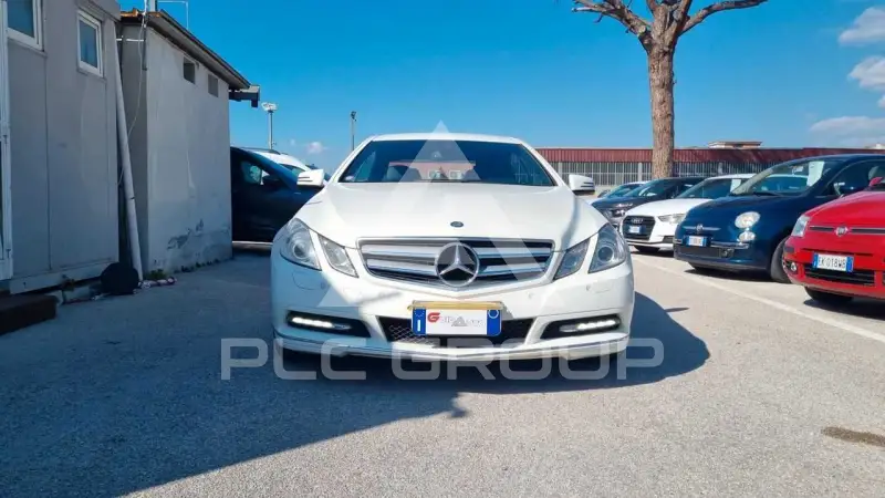 2012 Mercedes Benz E 220