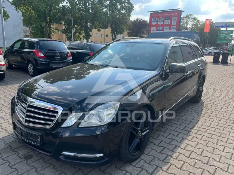 2012 Mercedes Benz E 220