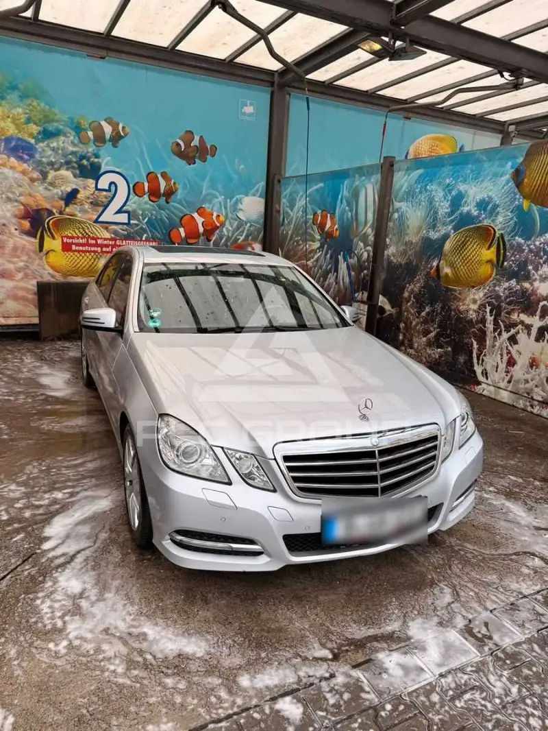 2012 Mercedes Benz E 220
